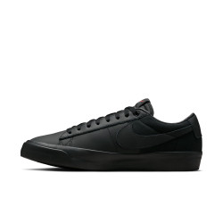 NIKE SB SHOES BLAZER LOW - BLACK BLACK BLACK