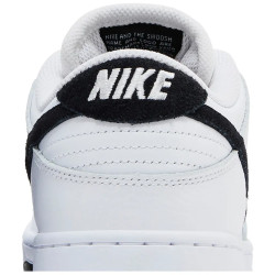 NIKE SB SHOES DUNK LOW - WHITE BLACK