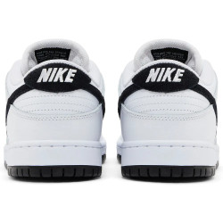 NIKE SB SHOES DUNK LOW - WHITE BLACK