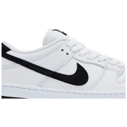 NIKE SB SHOES DUNK LOW - WHITE BLACK