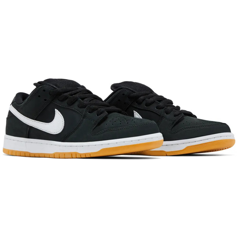 NIKE SB SHOES DUNK LOW - BLACK WHITE GUM