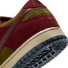 NIKE SB SHOES DUNK LOW - DARK TEAM RED BURGUN