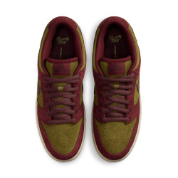 NIKE SB SHOES DUNK LOW - DARK TEAM RED BURGUN