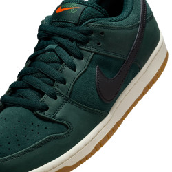 NIKE SB SHOES DUNK LOW - DEEP FIR BLACK SAIL